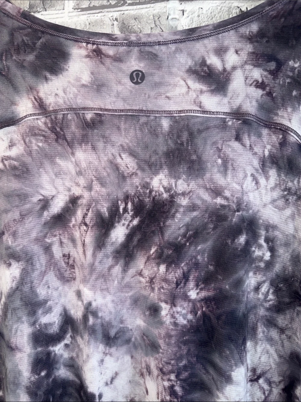 Women's Lululemon Tie-Dye Long Sleeve Asymmetrical Top - Gray/Purple